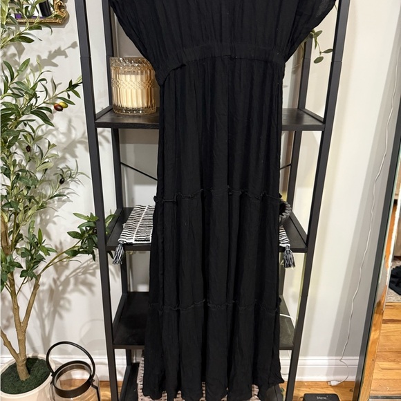Elan Black Pleated Maxi Dress with Dolman Sleeves size small - Picture 2 of 6